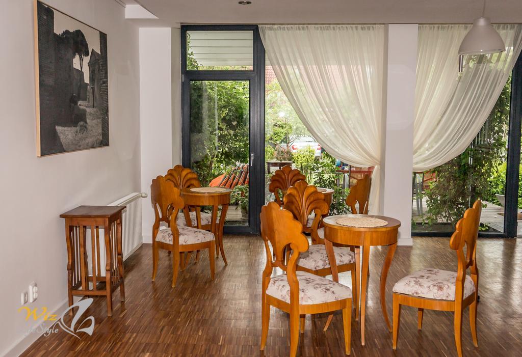 May Residence Dumbravita  المظهر الخارجي الصورة